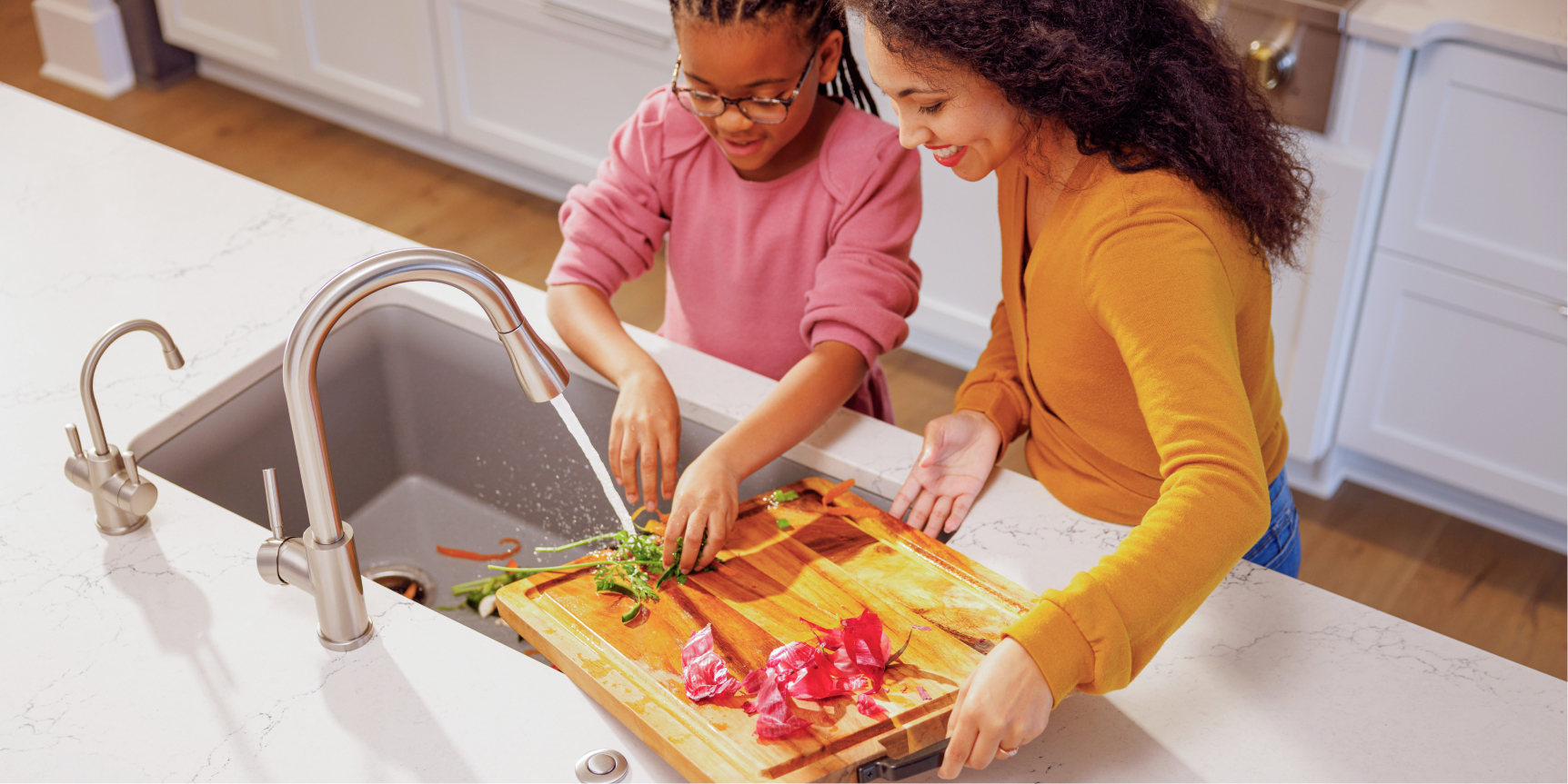 How does a garbage disposal work?